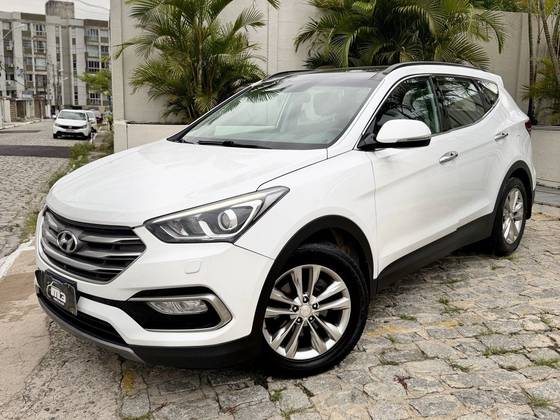 HYUNDAI SANTA FÉ 3.3 MPFI 4X4 7 LUGARES V6 270CV GASOLINA 4P AUTOMÁTICO HYUNDAI SANTA FÉ 3.3 MPFI 4X4 7 LUGARES V6 270CV GASOLINA 4P AUTOMÁTICO